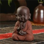 Statue Chinoise Bouddha Zen rouge