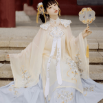 Hanfu traditionnel antique